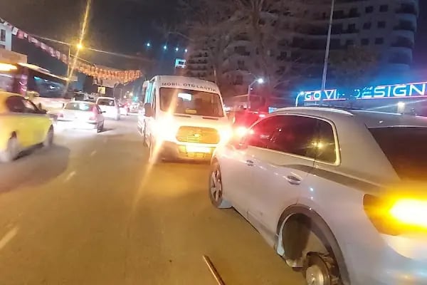 HEYLASTİK | 7/24 MOBİL YOL YARDIM - OTO LASTİKÇİ AKÜCÜ HALKALI AKÜ SERVİSİ ACİL MOBİL LASTİK TAMİRİ LASTİK YOL YARDIM SERVİSİ - Resim 12