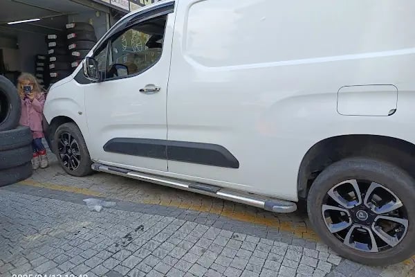 HEYLASTİK | 7/24 MOBİL YOL YARDIM - OTO LASTİKÇİ AKÜCÜ HALKALI AKÜ SERVİSİ ACİL MOBİL LASTİK TAMİRİ LASTİK YOL YARDIM SERVİSİ - Resim 5