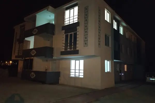 Akademi Insaat ve Emlak Hizm. - Resim 14