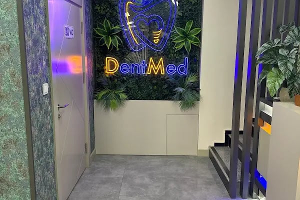 Özel DentMed Ağız ve Diş Sağlığı Polikliniği Çerkezköy - Resim 11