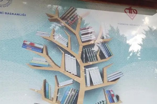 TDV Hacı Bayram Kitabevi - Resim 10