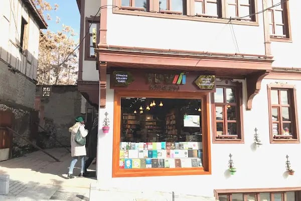 TDV Hacı Bayram Kitabevi - Resim 4