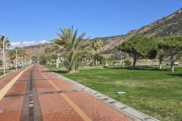 Tyana Beach - Resim 19