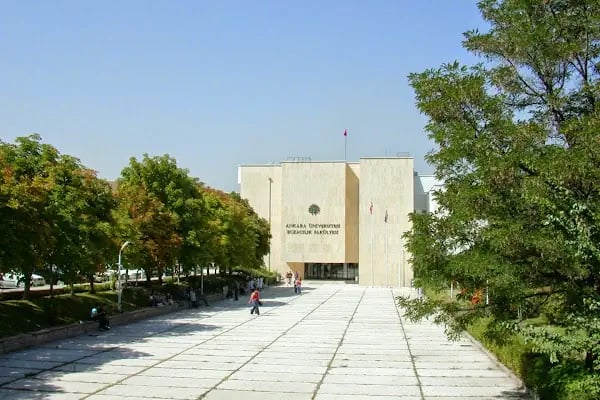 Ankara Üniversitesi - Resim 6
