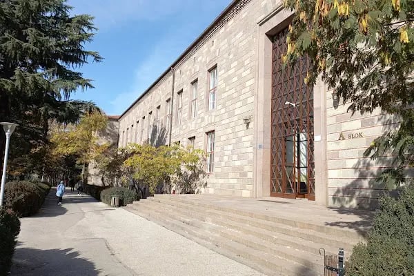 Ankara Üniversitesi - Resim 13