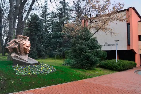 Ankara Üniversitesi - Resim 8