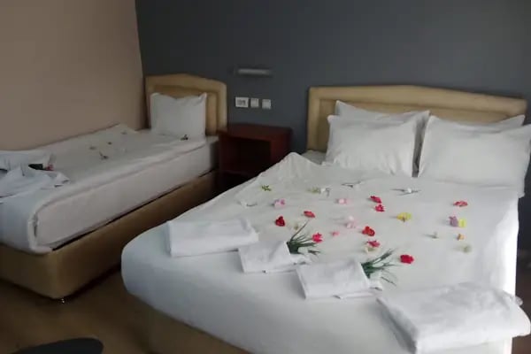 Çeşmeli Hotel - Resim 15