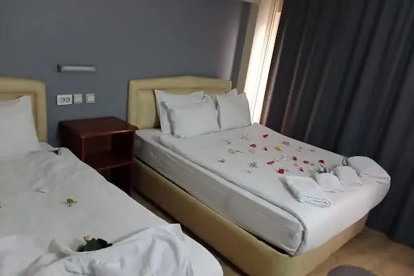 Çeşmeli Hotel - Resim 3