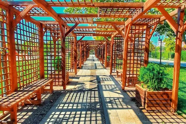 Konya Karatay Şehir Parkı Lunapark - Resim 17