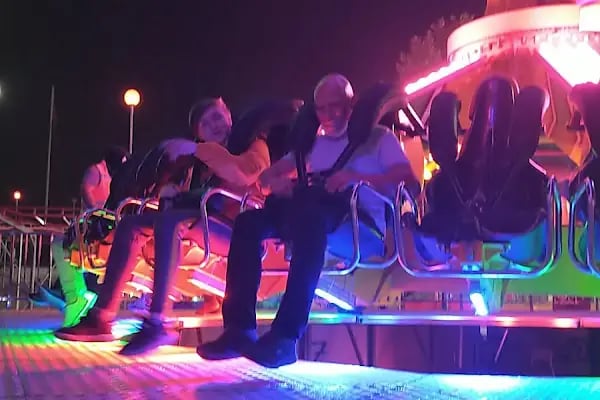 Konya Karatay Şehir Parkı Lunapark - Resim 14