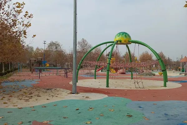 Konya Karatay Şehir Parkı Lunapark - Resim 18