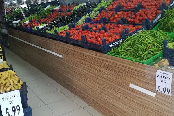 Akça Pazar AVM - Resim 2