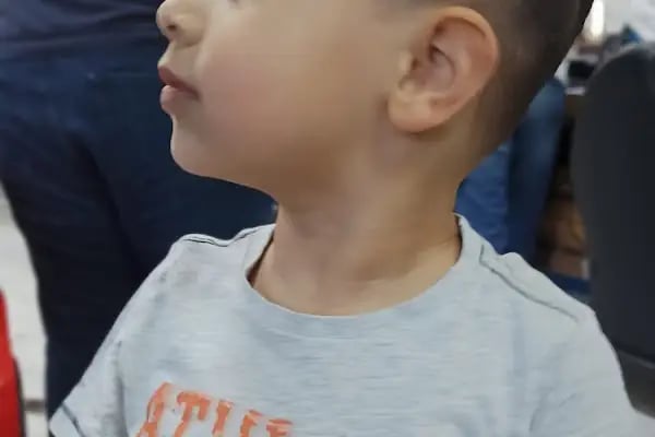 METİN ERDEM ERKEK KUAFÖRÜ - Resim 17