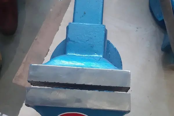 Kullar Kapalı Pazar Yeri - Resim 18