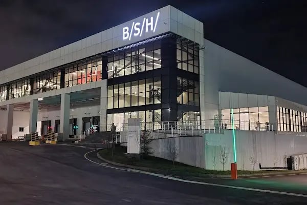 BSH Arnavutköy Servis Lojistik Deposu - Resim 6