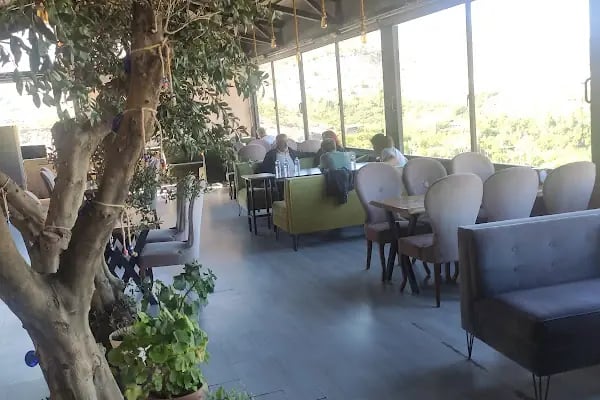 Gündüz Gece Cafe Restaurant - Resim 3