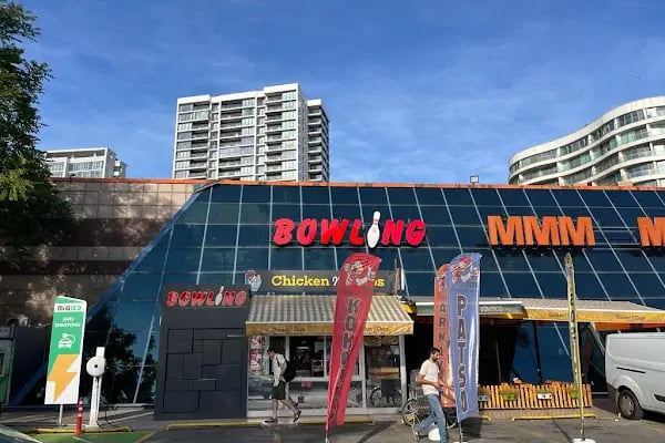 CRAZY BOWLİNG & KARAOKE & BİLARDO - Resim 4