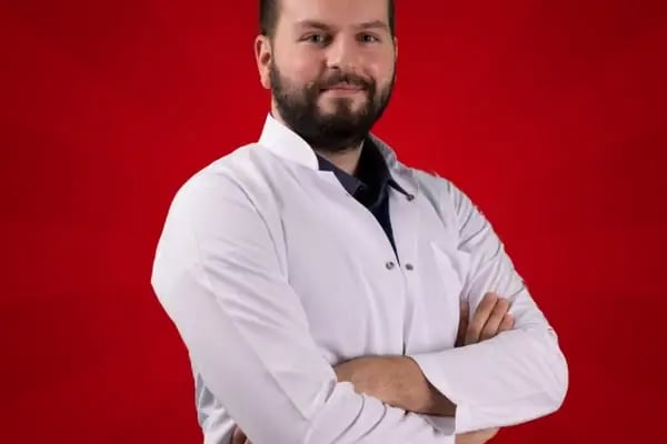 Dt. Ahmet Can Üzümcüoğlu, Diş Hekimi - Resim 15