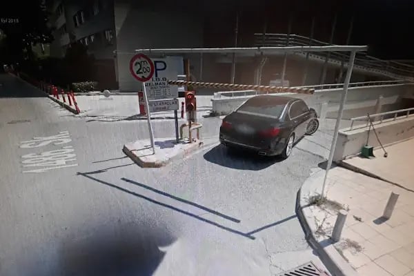 İZMİR BÜYÜKŞEHİR BELEDİYESİ İZELMAN A.Ş. Alsancak Yeraltı Otoparkı - Resim 6