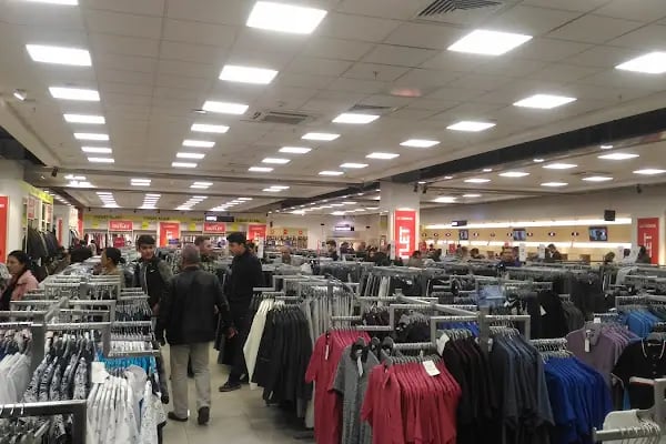 Lc Waikiki Outlet - Resim 8