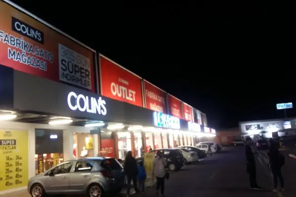 Lc Waikiki Outlet - Resim 9