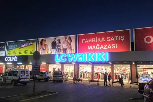Lc Waikiki Outlet - Resim 6