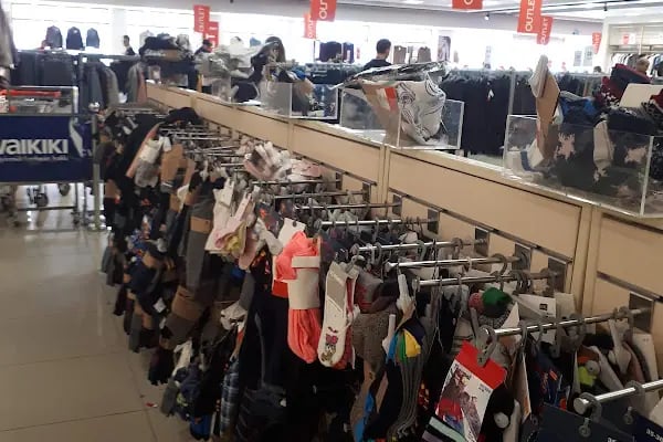 Lc Waikiki Outlet - Resim 20