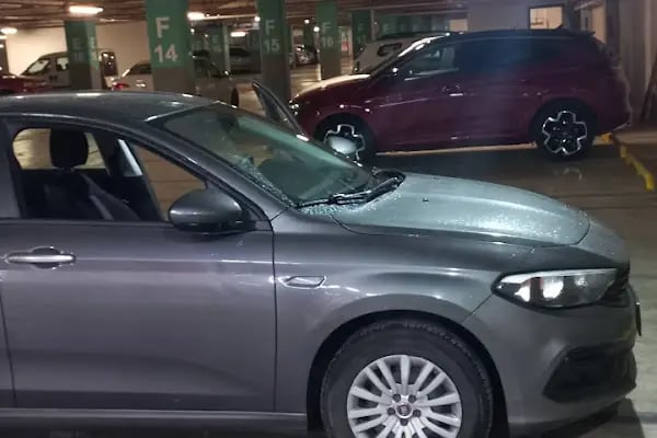 Garenta Bursa Nilüfer Parkora AVM Araç Kiralama - Resim 12