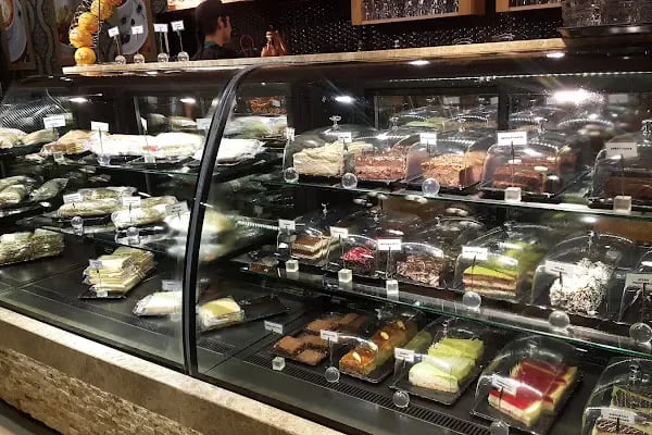 Venezia Mega Outlet - Resim 9