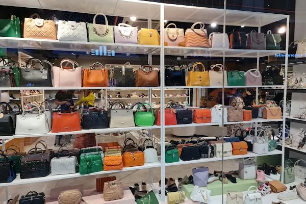 Venezia Mega Outlet - Resim 10