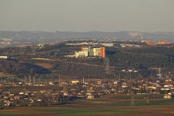 Yenikent Devlet Hastanesi Acil Girişi - Resim 1