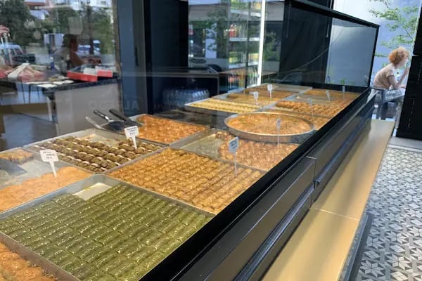 Hakan Usta Baklavaları Alanya Şubesi - Resim 8