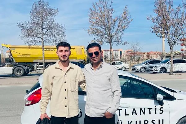 Konya Atlantis Sürücü Kursu Bosna Kıvılcım Avm Şubesi - Resim 4