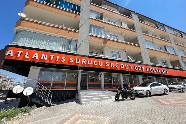 Konya Atlantis Sürücü Kursu Bosna Kıvılcım Avm Şubesi - Resim 14