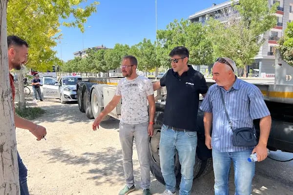 Konya Atlantis Sürücü Kursu Bosna Kıvılcım Avm Şubesi - Resim 10
