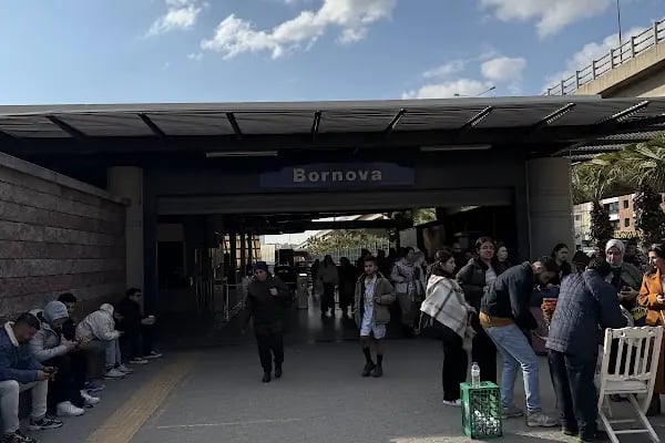 Bornova Metro - Resim 6