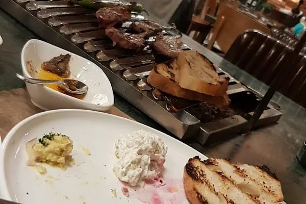 Hükümdar Sofrası Ataşehir Aile Mangalbaşı Et Lokantası - Resim 7