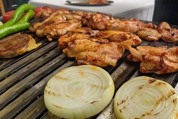 Hükümdar Sofrası Ataşehir Aile Mangalbaşı Et Lokantası - Resim 15