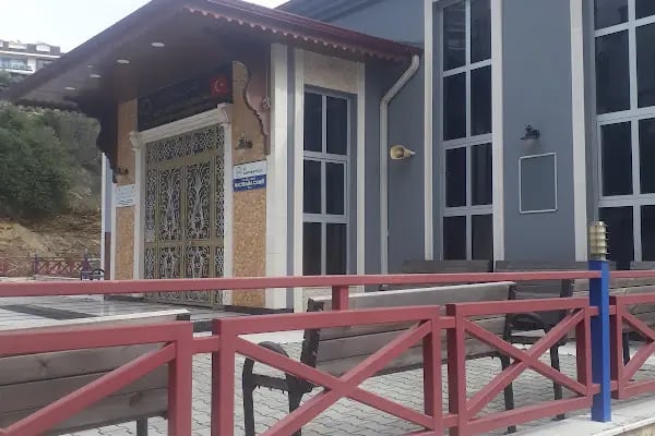 Hacıbaba Camii - Resim 16