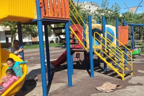 Bağlar Belediyesi Gulan Parkı - Resim 12