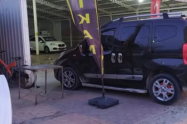 Güzeloğlu Oto Kuaför Buharli - Resim 3