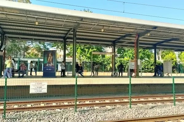 Bostancı YHT Yüksek Hızlı Tren Durağı - Resim 13