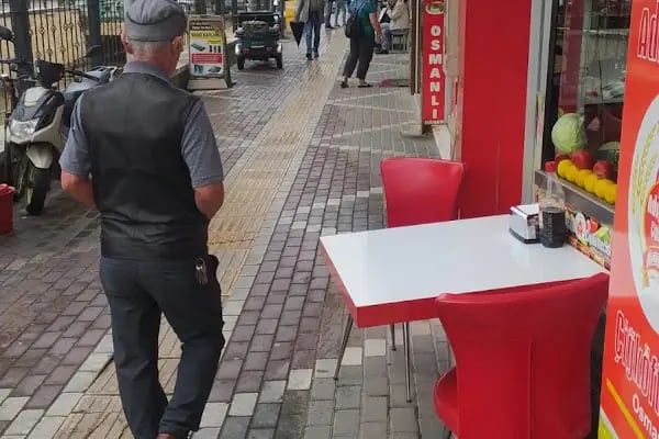 Meşhur Adıyaman Çiğköftecisi Osman Usta - Resim 1