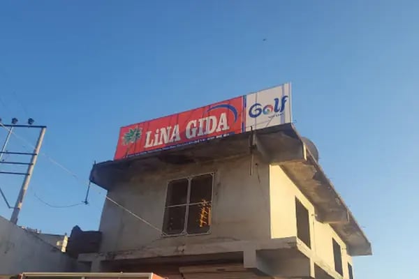 Lina gıda D.bakır golf dondurma ana bayi - Resim 1