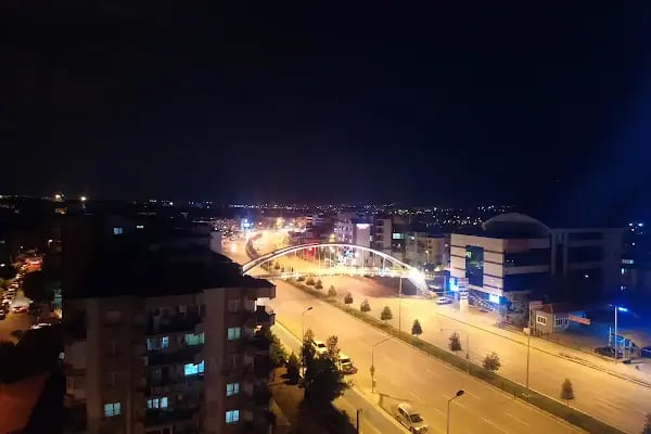 Beyaz Sahne - Resim 3