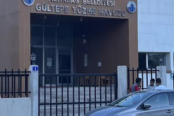 Gültepe Yüzme Havuzu - Resim 15