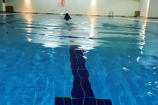 Gültepe Yüzme Havuzu - Resim 20