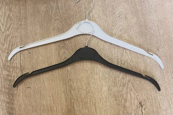 TEMUR PLASTİK ASKI - İstanbul Tekstil Aksesuarları - İstanbul Gardrop Askısı -Temur Plastik Askı Ltd. Şti. - Resim 9