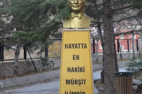Üreğil Kız Mesleki ve Teknik Anadolu Lisesi - Resim 6