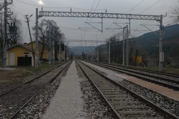 Piribeyler Tren İstasyonu - Resim 16
